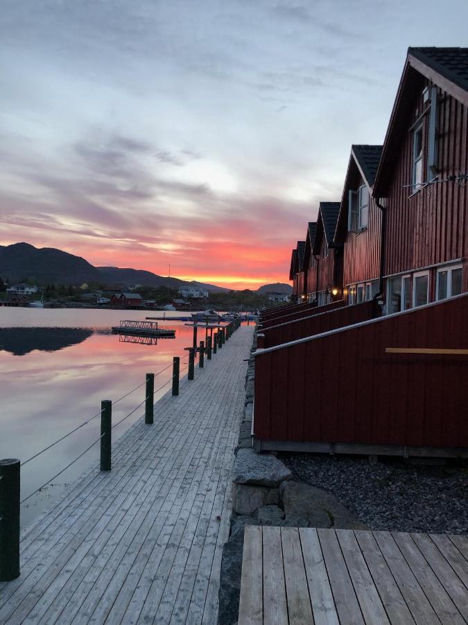 Ballstad Brygge Rorbu ภายนอก รูปภาพ